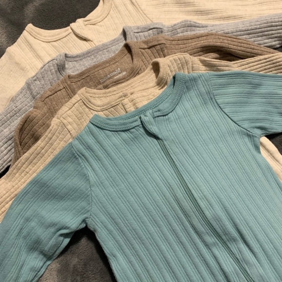 0-3m Ribbed One Piece Bundle - Picture 2 of 4